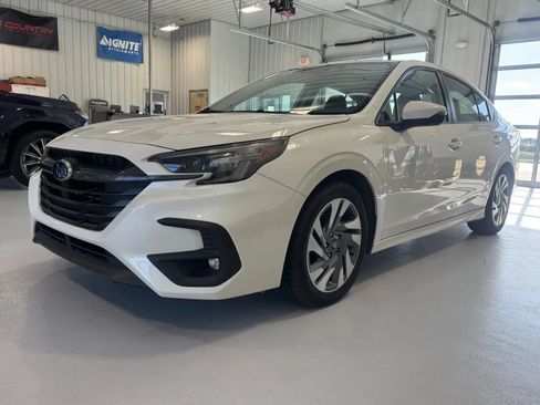 Used 2023 Subaru Legacy Limited AWD/4WD image 7