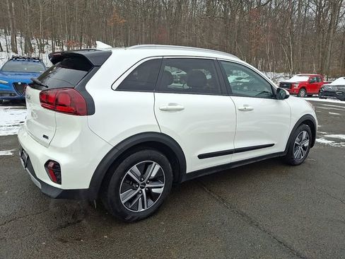 Certified 2022 Kia Niro LXS image 6