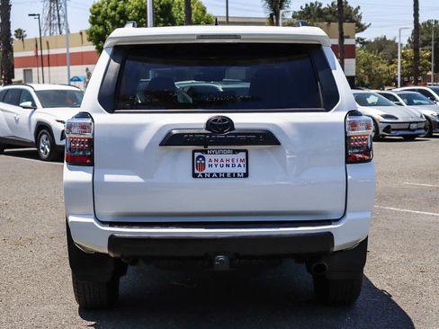 Used 2024 Toyota 4Runner TRD Off-Road Premium w/ Moonroof Package AWD/4WD image 7