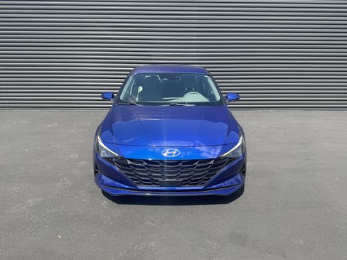 Used 2021 Hyundai Elantra SEL w/ Convenience Package FWD image 6