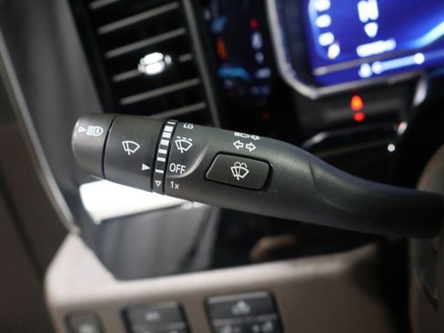 Used 2022 Chevrolet Silverado 1500 LT w/ Max Trailering Package image 34