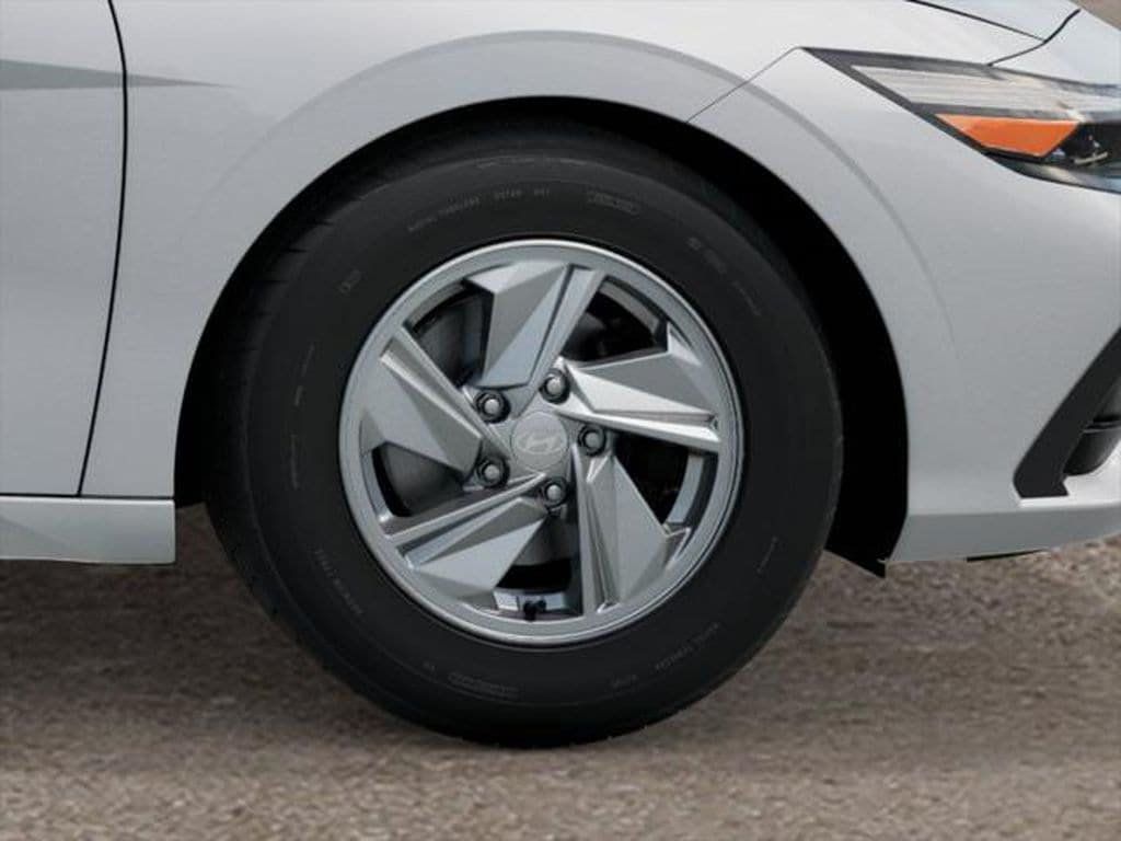 New 2026 Hyundai Elantra SE FWD image 8