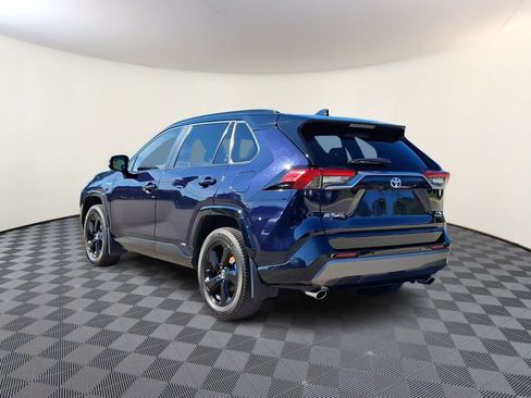 Used 2019 Toyota RAV4 XSE AWD/4WD image 7