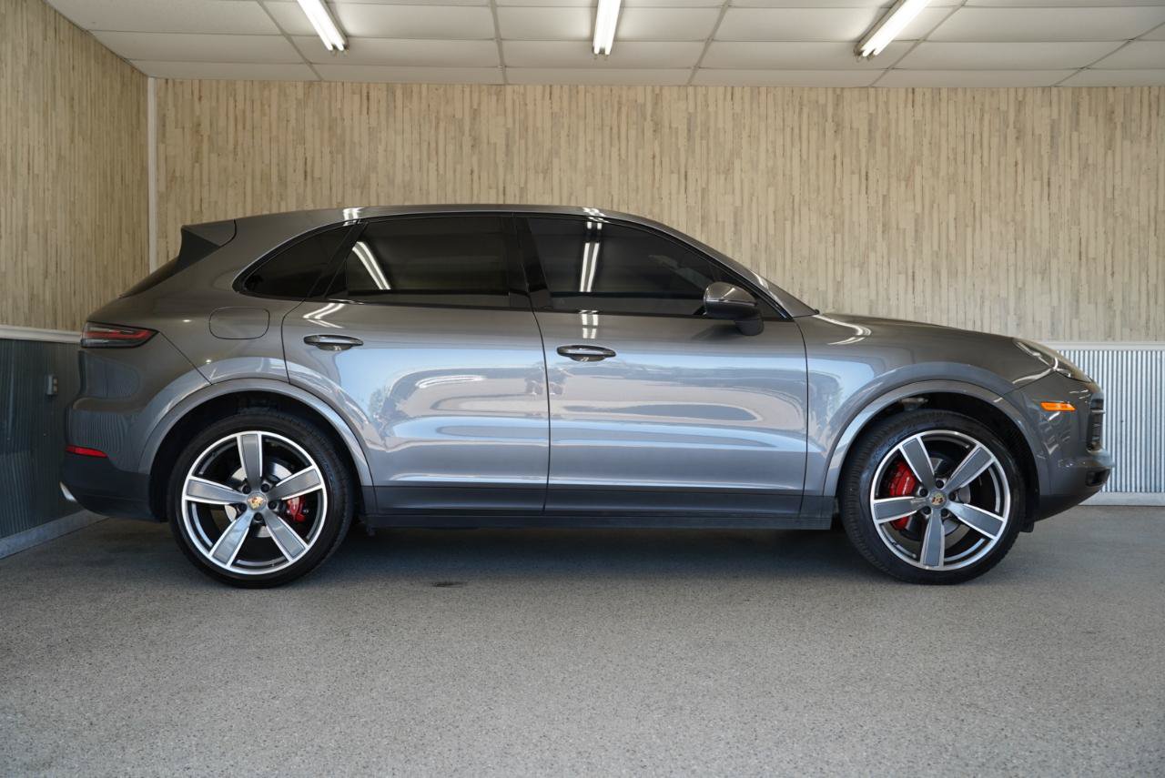 Used 2019 Porsche Cayenne AWD/4WD image 6