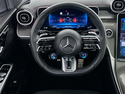 Used 2024 Mercedes-Benz GLC 43 AMG 4MATIC image 22