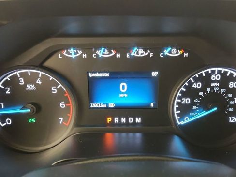 Used 2022 Ford F150 XLT image 23