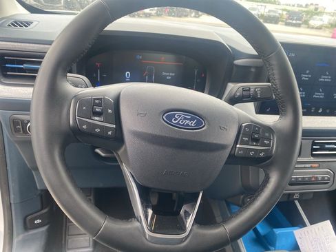 Used 2025 Ford Maverick XLT w/ XLT Luxury Package AWD/4WD image 15