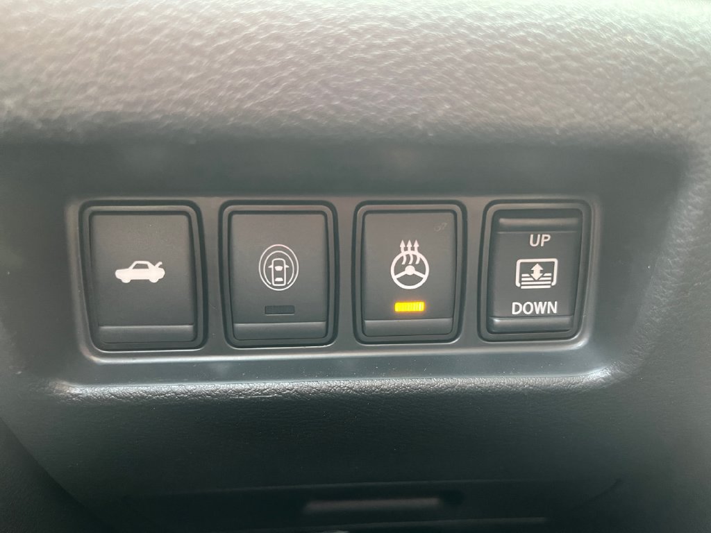 Used 2019 Nissan Maxima Platinum w/ Sport Mat Group FWD image 21