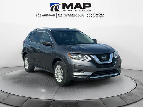 Used 2020 Nissan Rogue SV image 7
