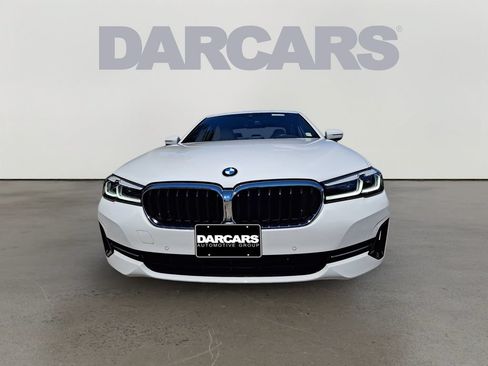 Certified 2023 BMW 530i xDrive w/ Premium Package AWD/4WD image 2