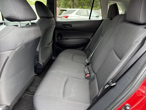 Used 2022 Toyota Corolla Cross LE FWD image 10
