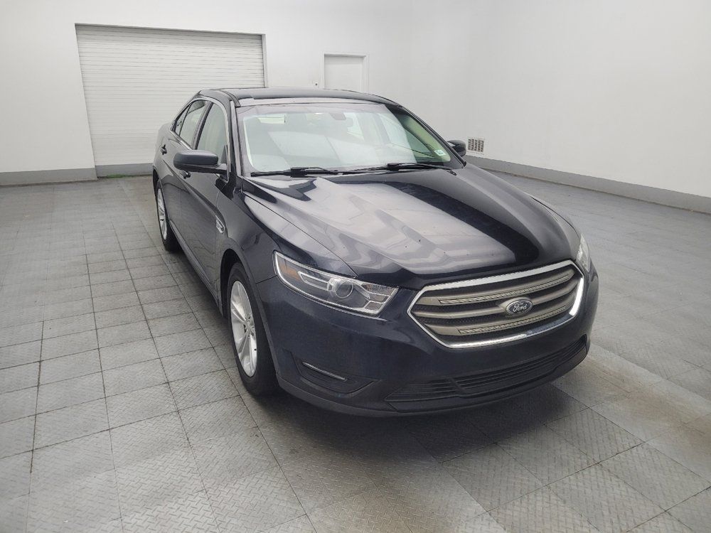 Used 2018 Ford Taurus SEL w/ Equipment Group 201A FWD image 13