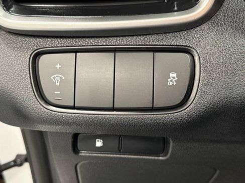 Used 2020 Kia Sorento FWD V6 image 15