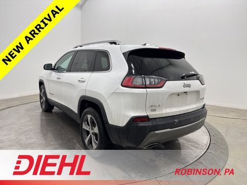 Used 2019 Jeep Cherokee Limited image 5