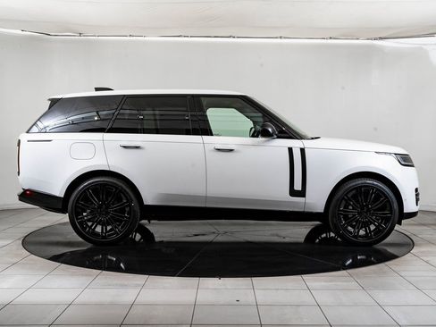 New 2026 Land Rover Range Rover SE image 11