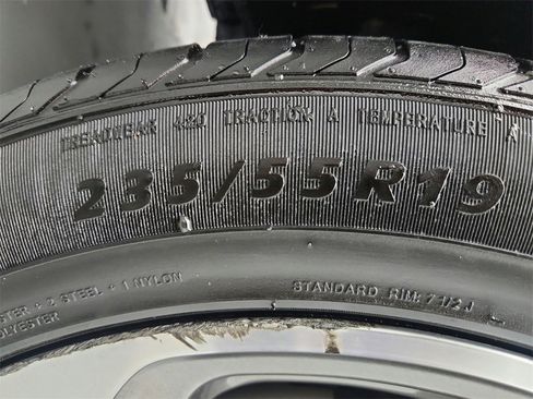 Used 2017 Mercedes-Benz GLC 300 4MATIC image 42