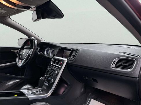 Used 2012 Volvo S60 T5 image 19