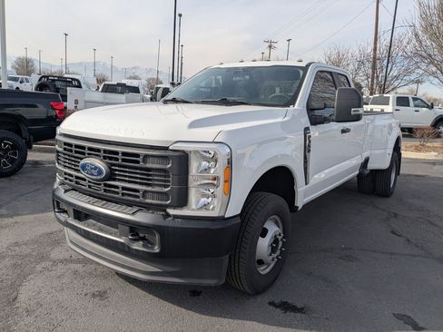 Used 2023 Ford F350 XL image 11
