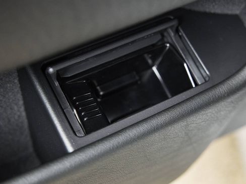 Used 2003 BMW M5 RWD image 97
