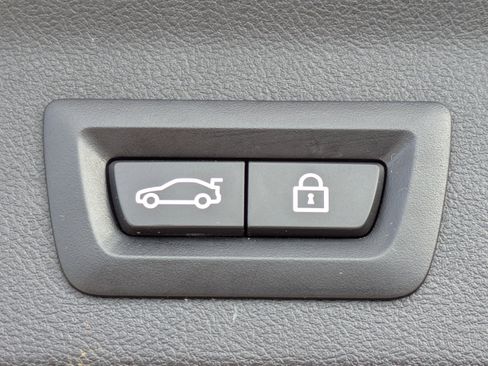 Used 2022 BMW X3 sDrive30i w/ Convenience Package w/ZPA image 36