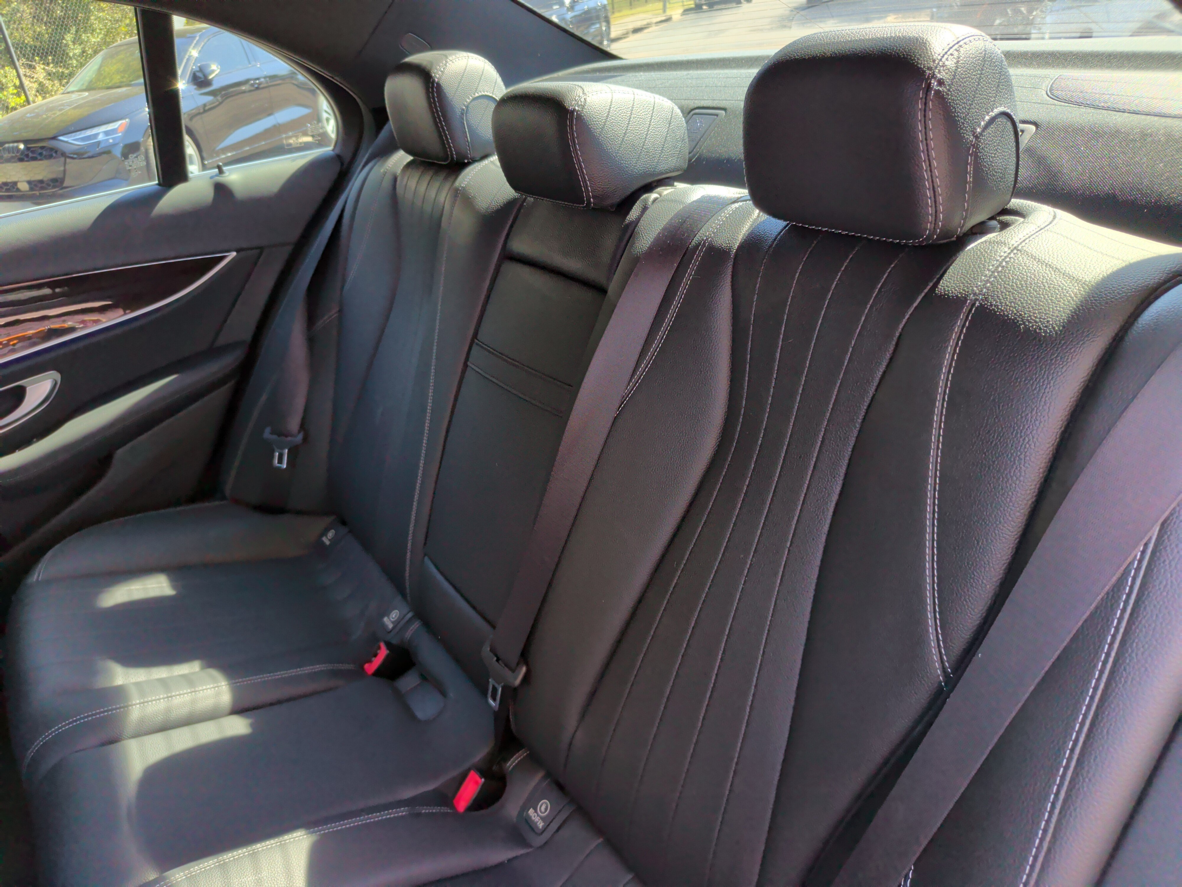 Used 2019 Mercedes-Benz E 300 image 37