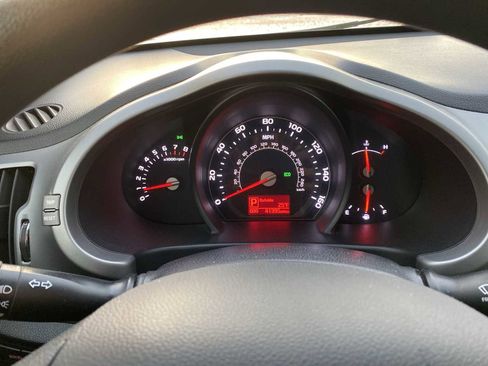 Used 2016 Kia Sportage LX image 14