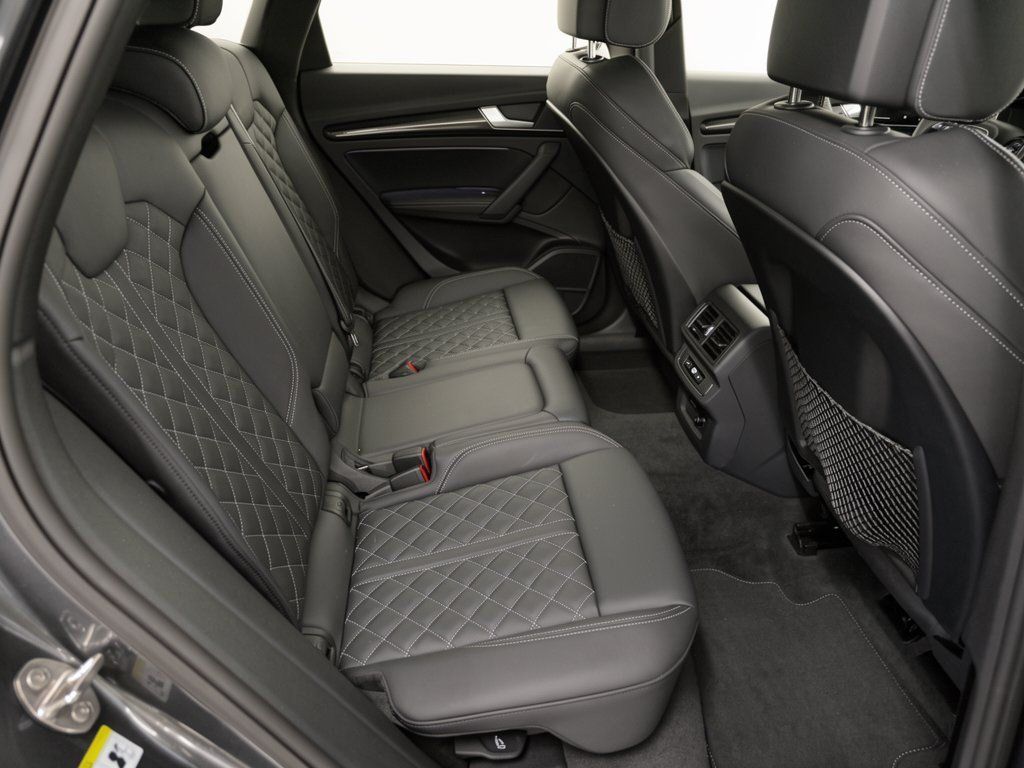 Used 2023 Audi SQ5 Premium Plus w/ Premium Plus Package AWD/4WD image 29