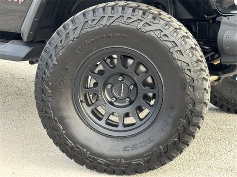 Used 2019 Jeep Wrangler Unlimited Rubicon image 33