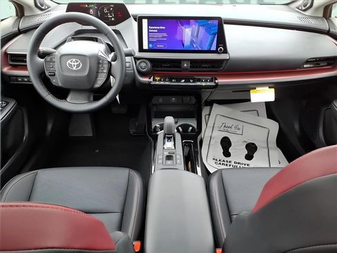 New 2026 Toyota Prius Plug-In Hybrid image 10