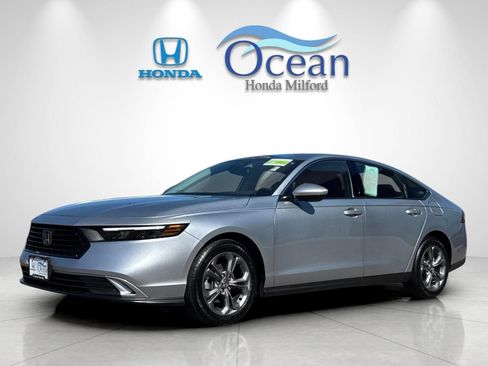 Used 2024 Honda Accord EX image 7
