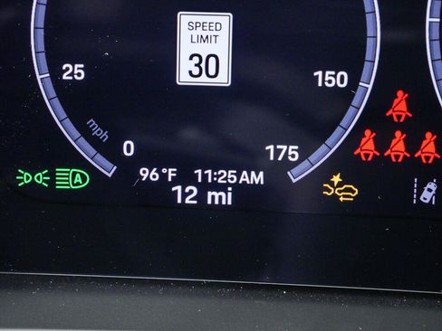 New 2026 Porsche Cayenne Coupe AWD/4WD image 12