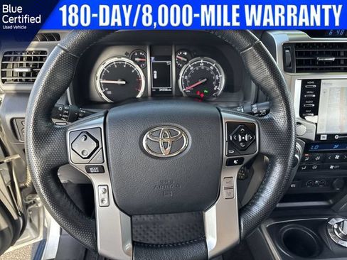 Used 2023 Toyota 4Runner Limited AWD/4WD image 23