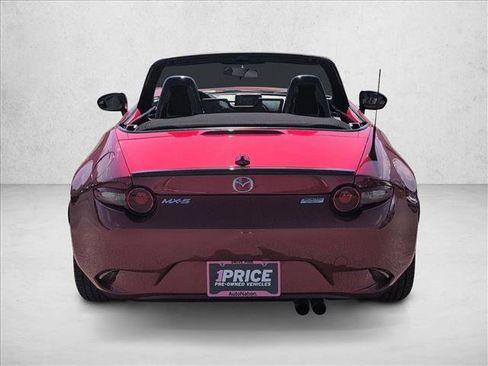 Used 2016 MAZDA MX-5 Miata Club RWD image 7