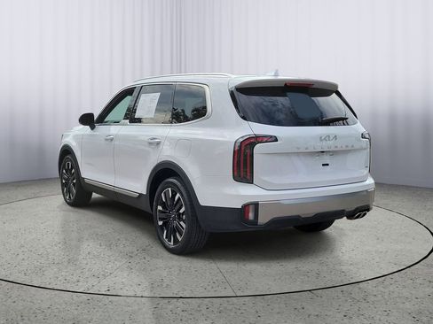Used 2025 Kia Telluride SX w/ SX Captain's Chair Package AWD/4WD image 6