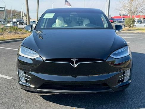Used 2018 Tesla Model X P100D image 8