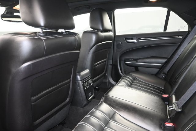 Used 2023 Chrysler 300 S RWD image 10