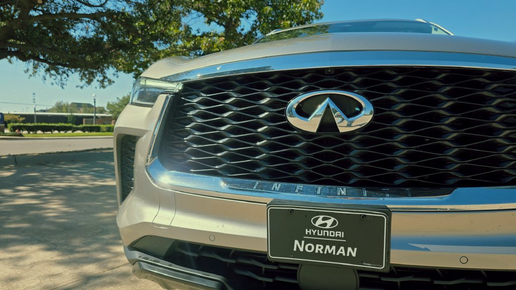 Used 2025 INFINITI QX60 Luxe AWD/4WD image 44