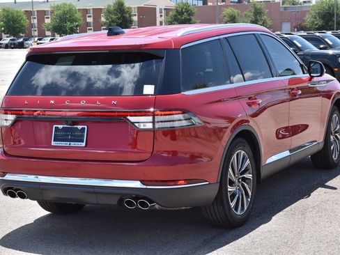 New 2026 Lincoln Aviator 2WD image 7