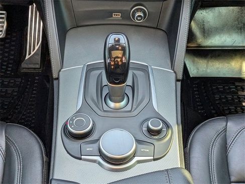 Used 2019 Alfa Romeo Stelvio Sport w/ Quick Order Package 22K Sport image 19