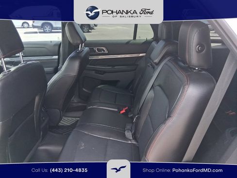 Used 2018 Ford Explorer Sport AWD/4WD image 9