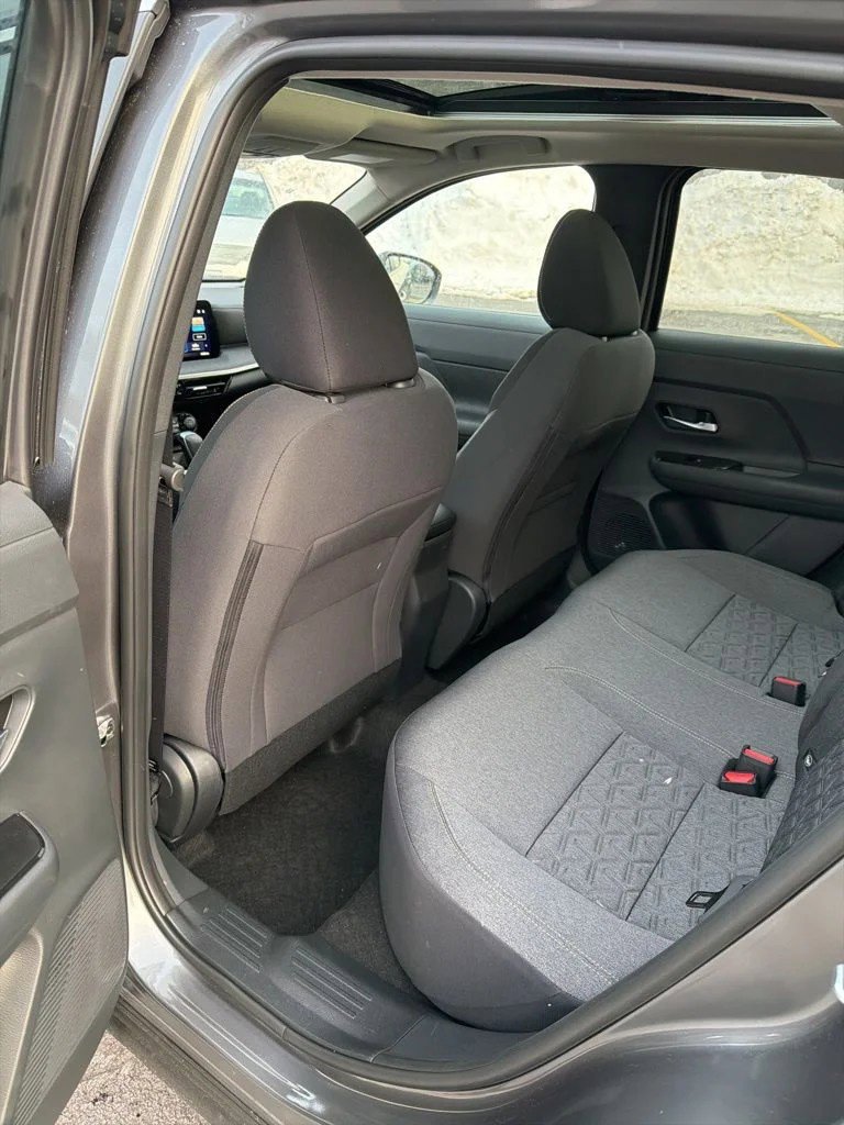 Used 2026 Nissan Kicks SV w/ Cold Weather Package AWD/4WD image 27