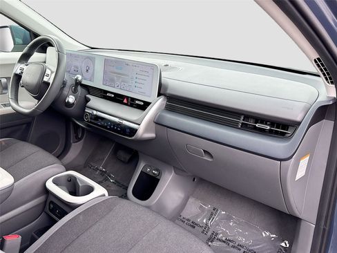 Used 2024 Hyundai Ioniq 5 SEL image 27