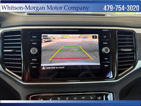 Used 2023 Volkswagen Atlas SE w/ Panoramic Sunroof Package FWD image 32