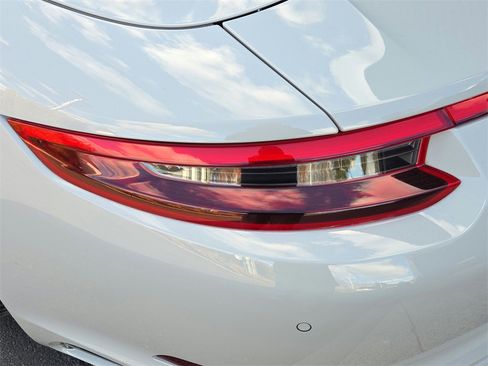 Used 2018 Porsche 911 Targa 4 GTS image 25