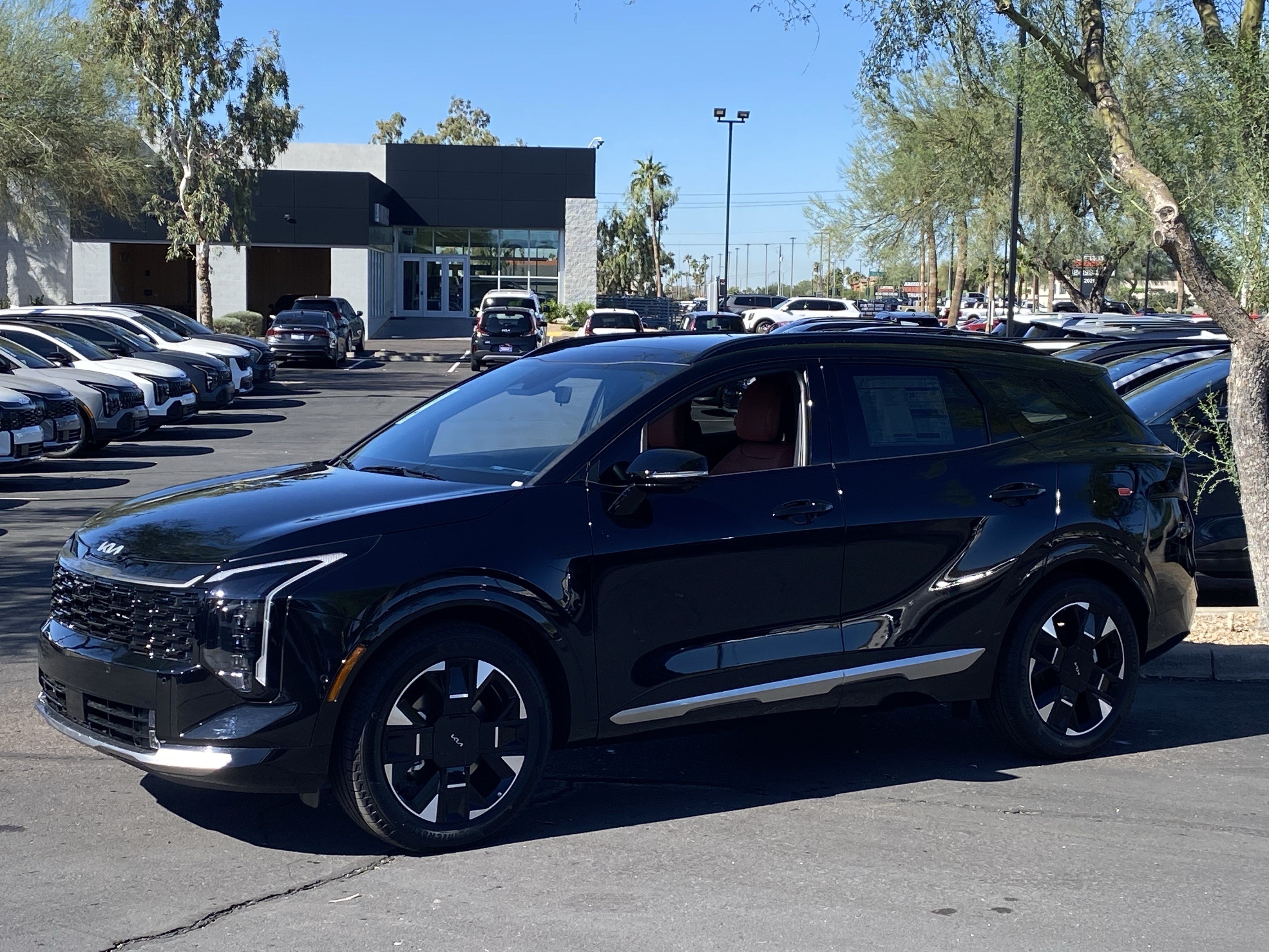 New 2026 Kia Sportage SX FWD image 6