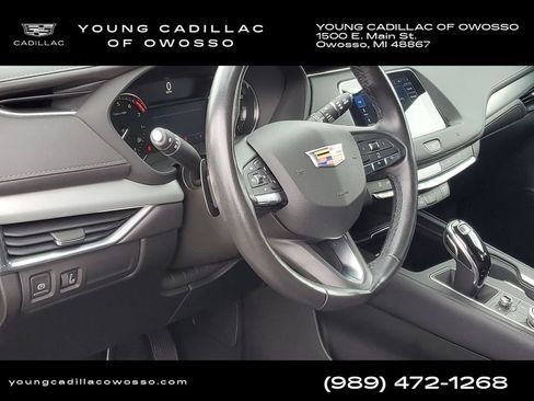 Certified 2020 Cadillac XT4 Premium Luxury w/ Cold Weather Package FWD image 10