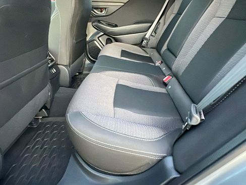 Used 2025 Subaru Outback Premium w/ Popular Package #1A image 18