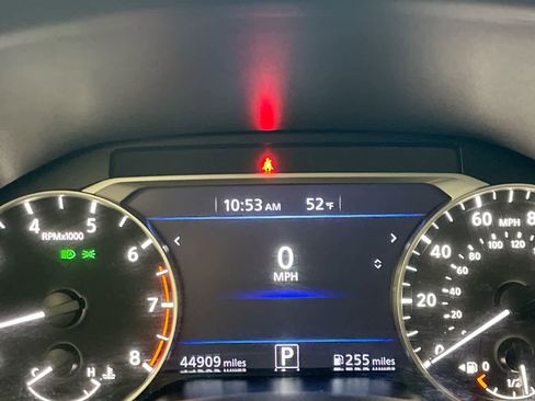 Used 2023 Nissan Altima 2.5 SR image 15