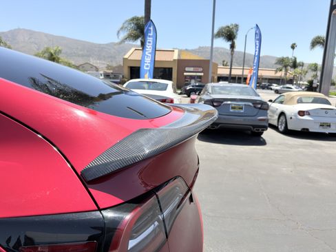 Used 2022 Tesla Model Y Performance AWD/4WD image 37