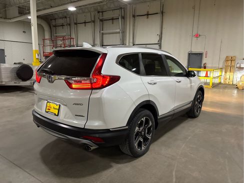 Used 2019 Honda CR-V Touring image 6